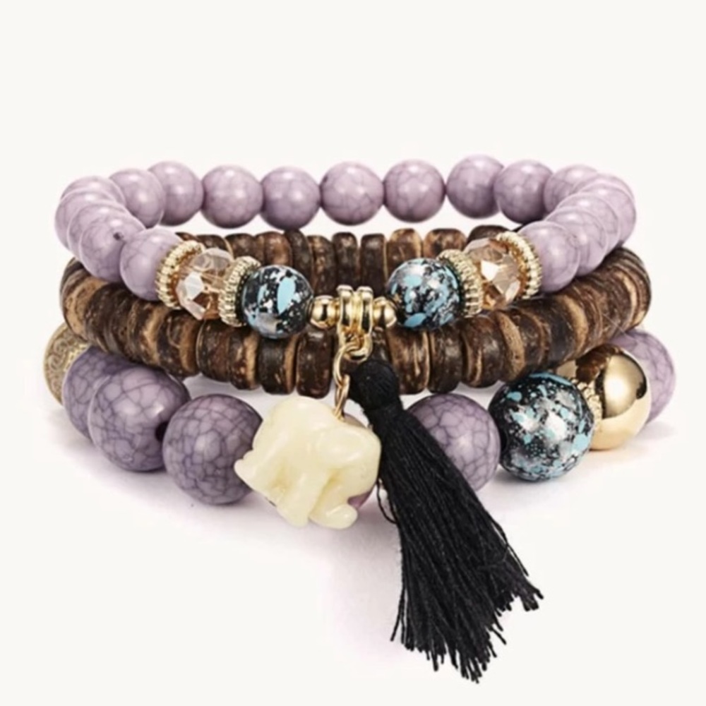 🔥3/$25🔥Elephant & Tassel Charm Beaded Bracelet - Picture 1 of 4